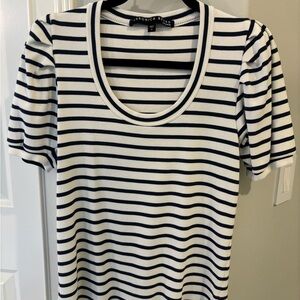 Veronica Beard Black and White Fitted Ribbed T-Shirt